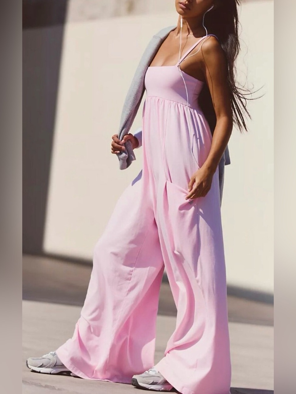 Free People FP Movement Hot Shot Strappy Onesie in Powder Pink Size XS NWT - Picture 2 of 8